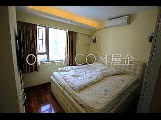 Pok Fu Lam - Baguio Villa 07