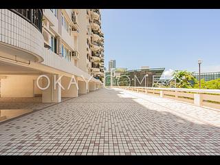 Pok Fu Lam - Baguio Villa 22