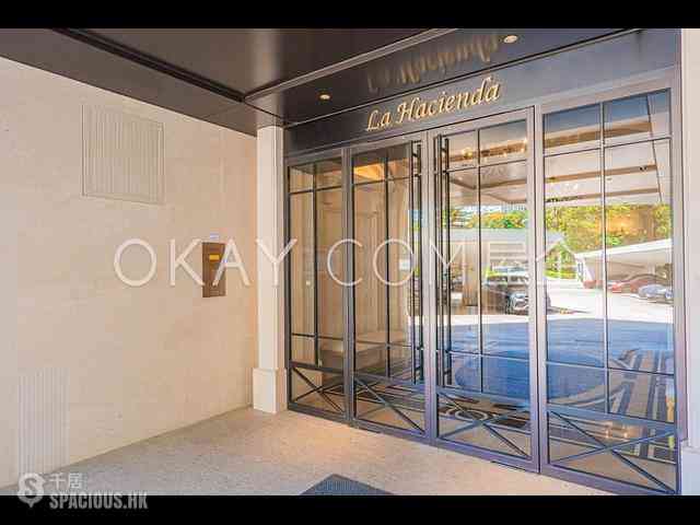 The Peak - La Hacienda 26