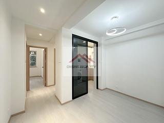 Sai Ying Pun - 1E, High Street 02