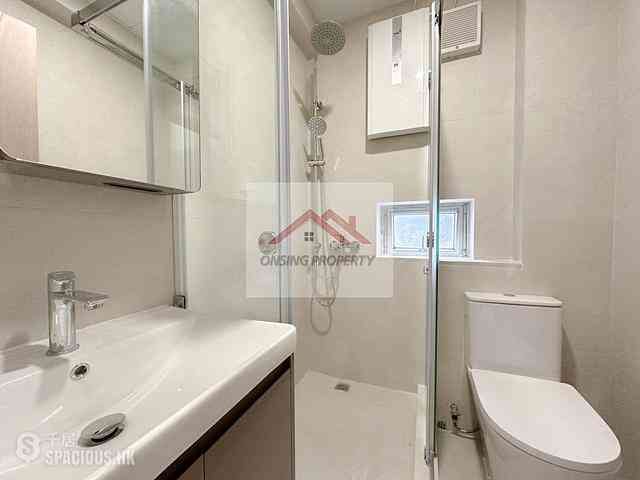 Sai Ying Pun - 1E, High Street 06
