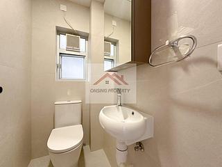Sai Ying Pun - 1E, High Street 10