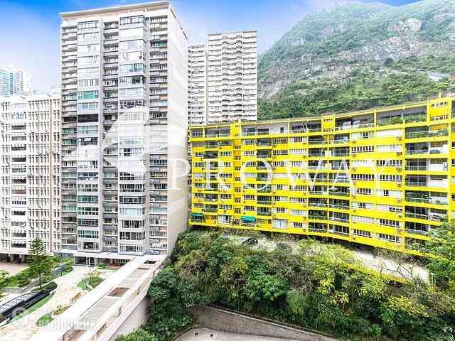 Mid Levels Central - Cimbria Court 01