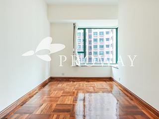 Mid Levels Central - Hillsborough Court 05