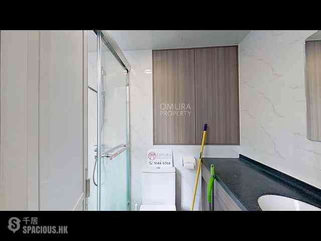Shau Kei Wan - Pak Ling Mansions 13
