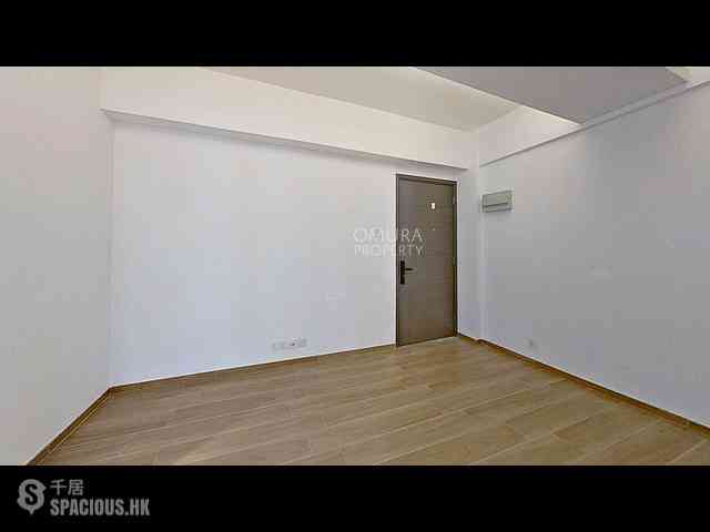 Shau Kei Wan - Pak Ling Mansions 17