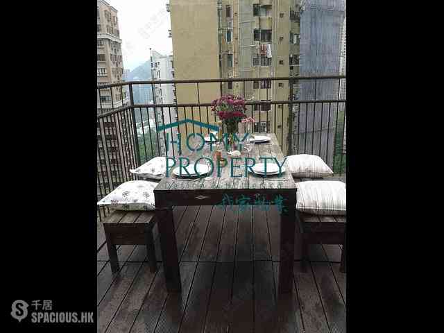 Mid Levels Central - Good View Court 03