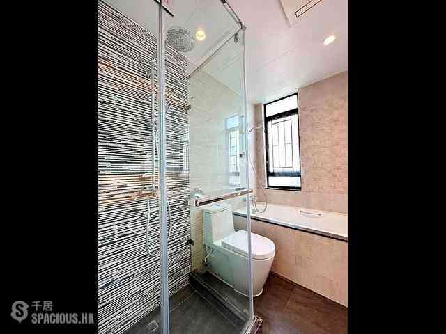 The Peak - Galesend 11