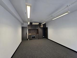 Sai Ying Pun - WAI WAH COMMERCIAL CENTRE 06