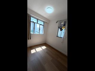 North Point - Kar On House 04