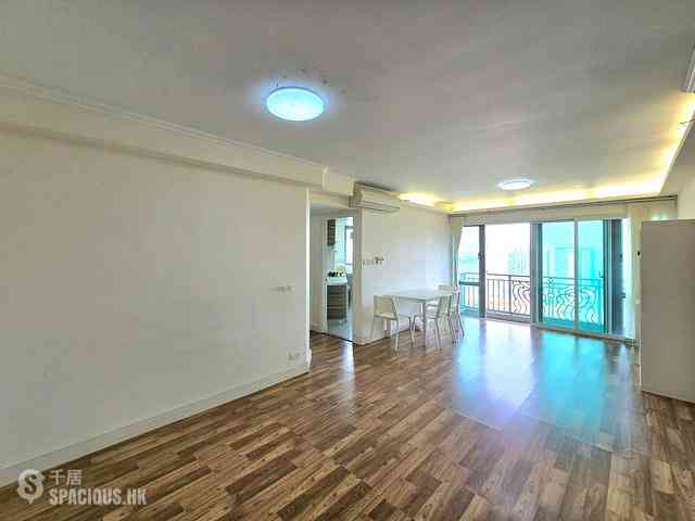 Tung Chung - Caribbean Coast Phase 4 Crystal Cove 01