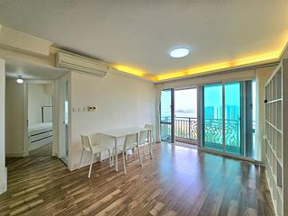 Tung Chung - Caribbean Coast Phase 4 Crystal Cove 02
