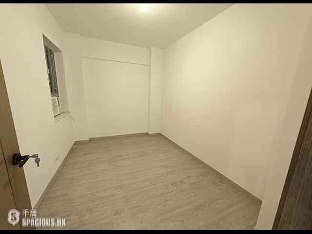 Wan Chai - Wing Cheung Mansion 03