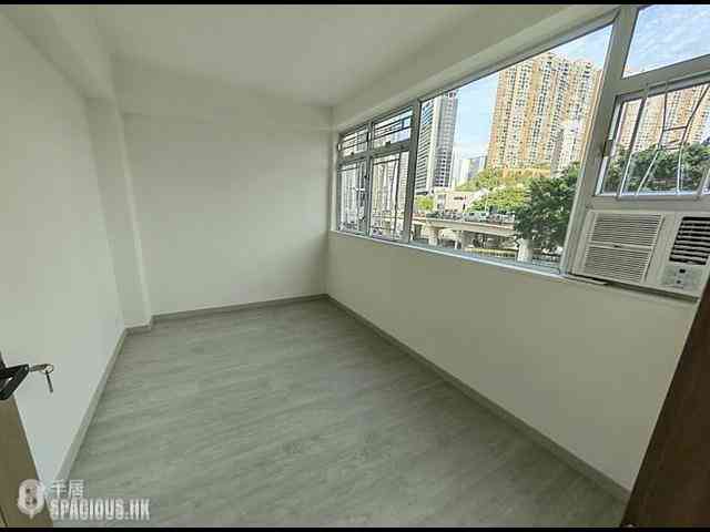 Wan Chai - Wing Cheung Mansion 04