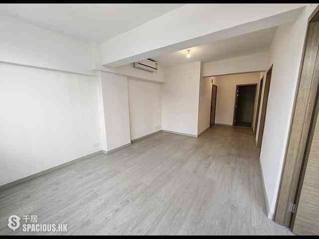 Wan Chai - Wing Cheung Mansion 06