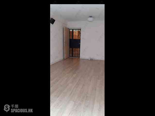 Wan Chai - Phoenix Court Block 1 06
