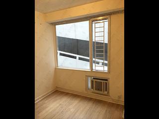 Wan Chai - Phoenix Court Block 1 16