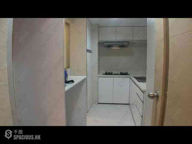 Wan Chai - Phoenix Court Block 1 26