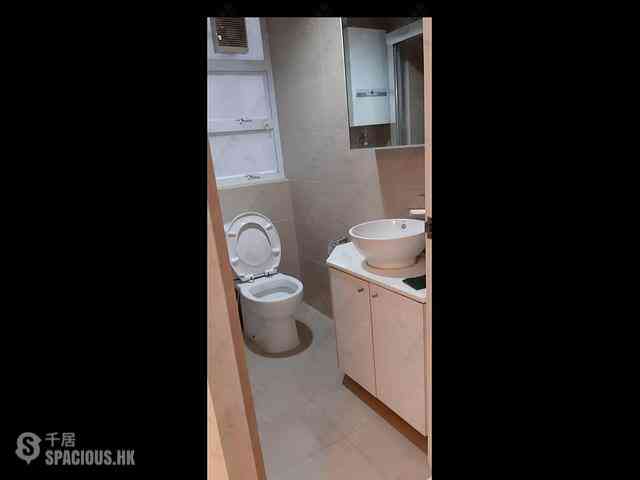 Wan Chai - Phoenix Court Block 1 28
