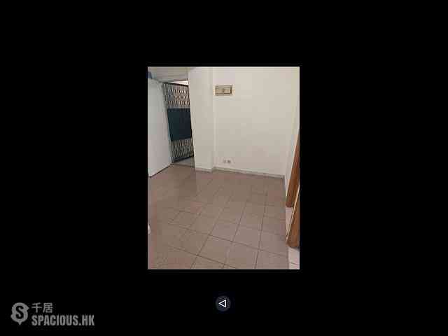 North Point - Pak Kok Building 01