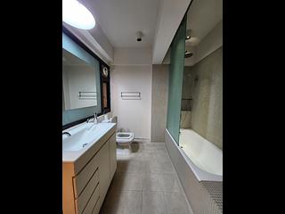 Central - 41-43, Gough Street 14