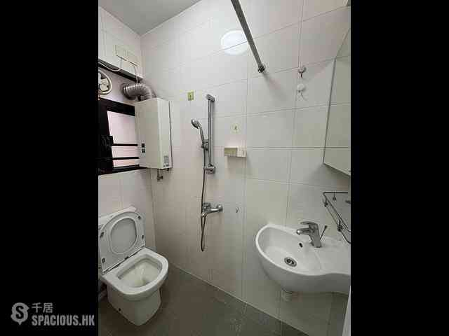 Wan Chai - Wing Tak Building Block B 03