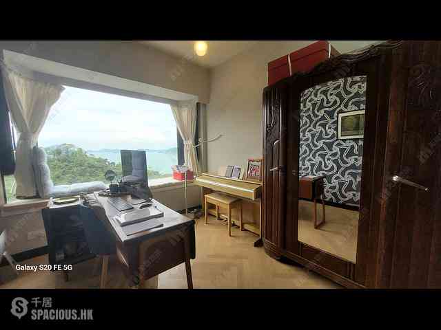 Repulse Bay - Ruby Court 09
