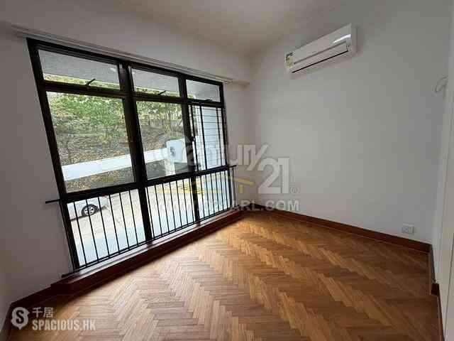 Pok Fu Lam - Pine Grove 05