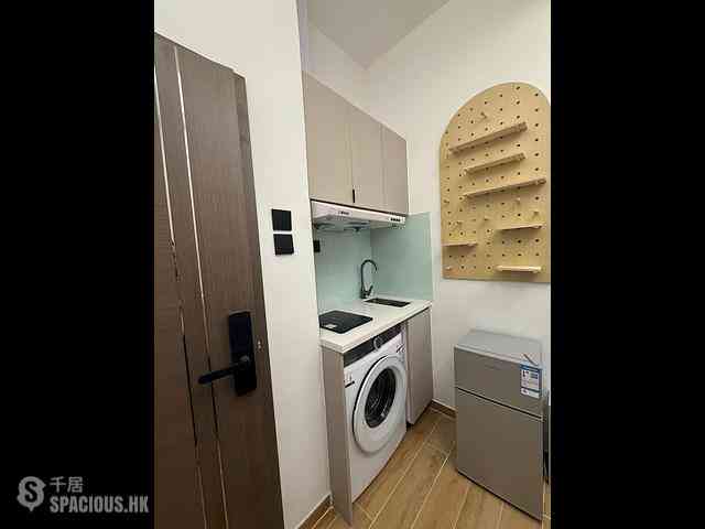 Sai Ying Pun - 203-205, Des Voeux Road West 02