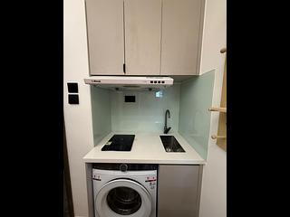 Sai Ying Pun - 203-205, Des Voeux Road West 03