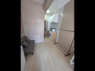 Mong Kok - 901, Canton Road 03