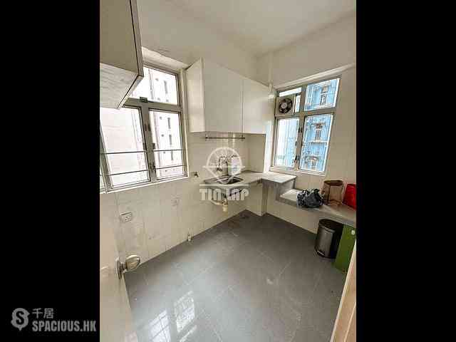 Sheung Wan - Szeto Lim Shek Mansion 10