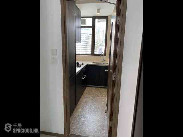 Wan Chai - One Wood Road 06