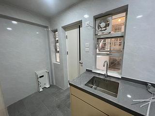 Quarry Bay - Lai King Mansion 05