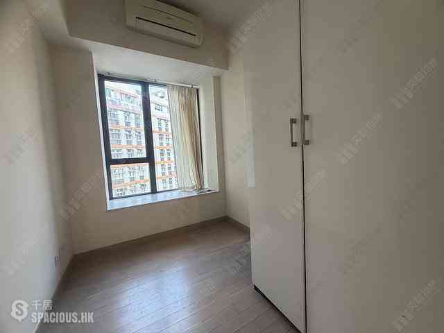 Wan Chai - The Oakhill 01