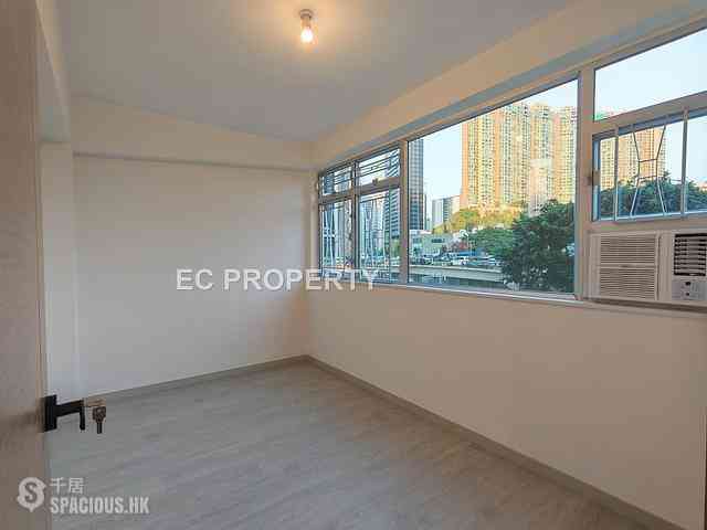 Wan Chai - Wing Cheung Mansion 08