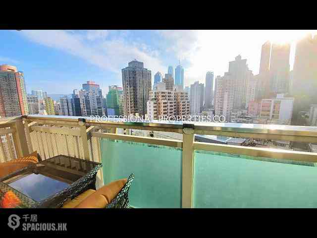 Sai Ying Pun - Centre Place 01