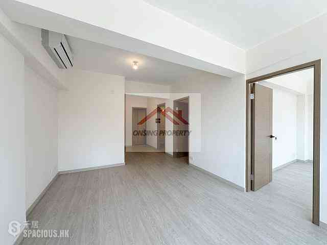 Wan Chai - Wing Cheung Mansion 02