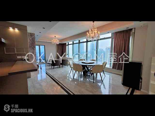 West Kowloon - The Harbourside 01
