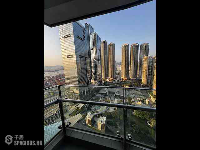 West Kowloon - The Harbourside Block 3 06