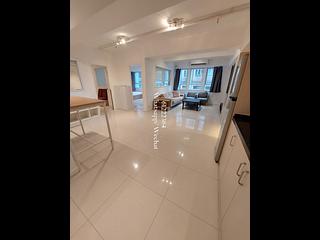 Sheung Wan - 8-10, Mercer Street 09