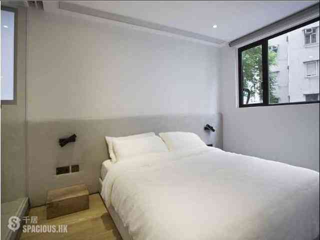 Wan Chai - Man Hing Mansion 07