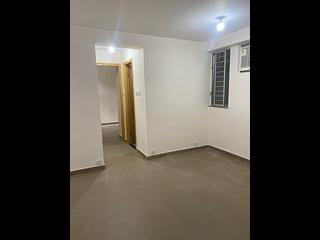 Whampoa Garden - Whampoa Garden Phase 11 Bauhinia Mansions Block 2 04