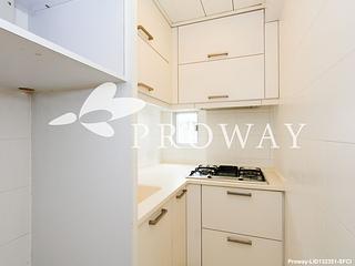 Mid Levels West - Bonham Crest 06
