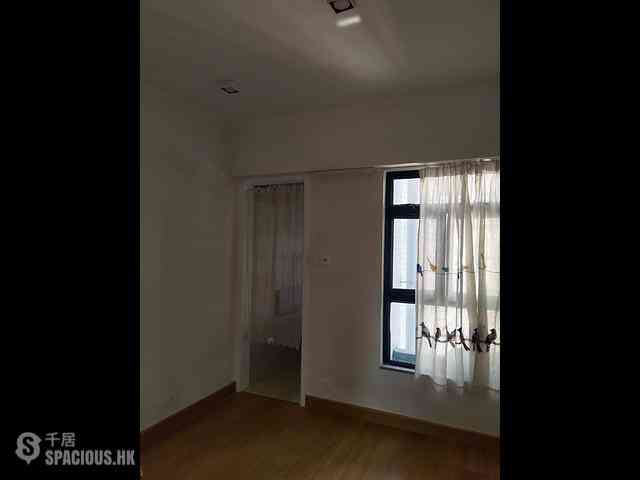 Aberdeen - Shun Fung Court 02