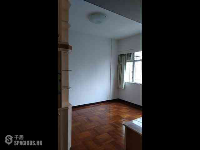 Fortress Hill - Yuet Ming Building 02
