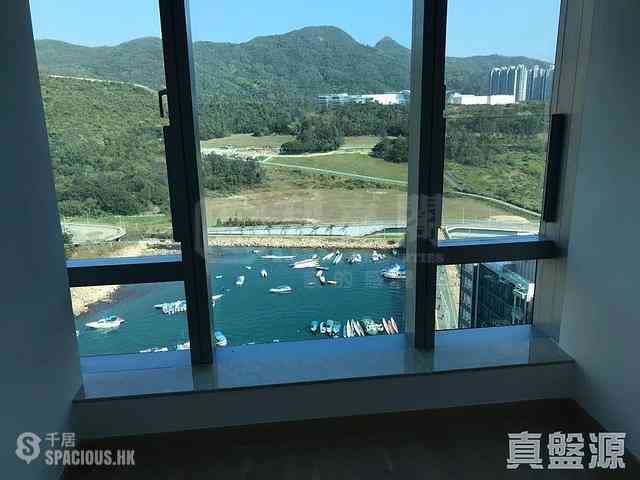 Tseung Kwan O - Savannah Block 3A 02