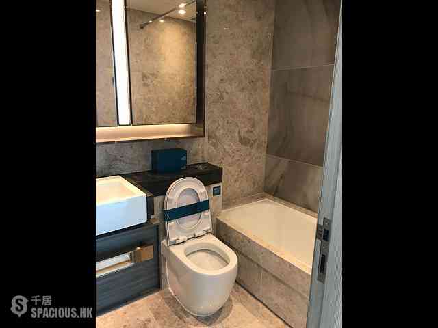 Tseung Kwan O - The Wings Ocean Wings Block 8 03