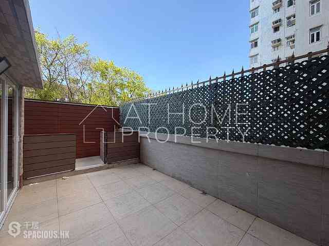 Kennedy Town - Tai Hong Building 01