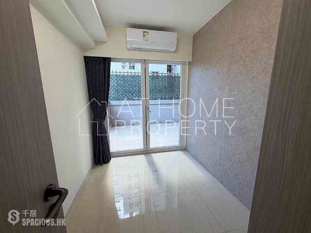 Kennedy Town - Tai Hong Building 06